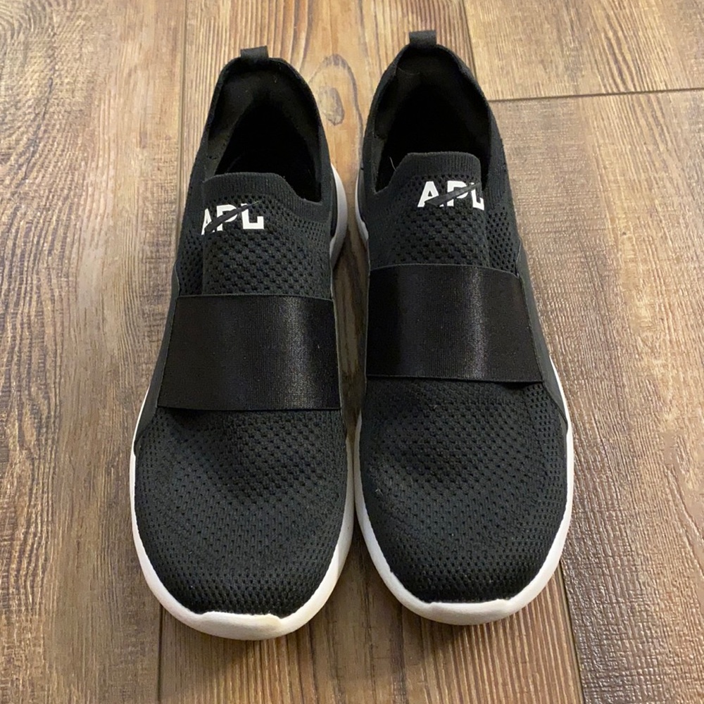 APL Black sneakers
